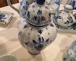Delft blue and white, most is hand painted