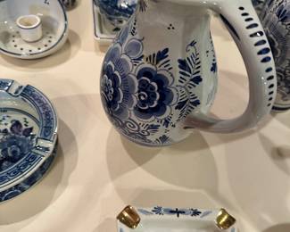 Delft blue and white, most is hand painted