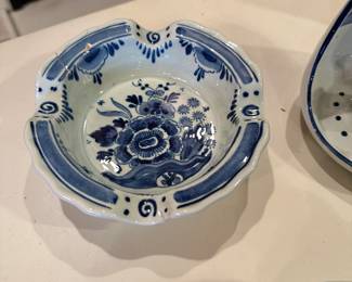 Delft blue and white, most is hand painted