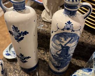 Delft blue and white, most is hand painted