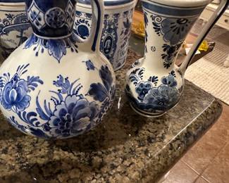 Delft blue and white, most is hand painted