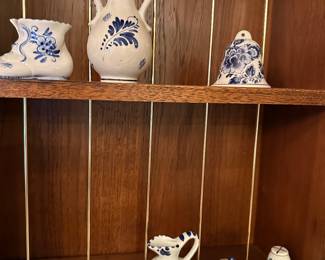 Delft blue and white, most is hand painted