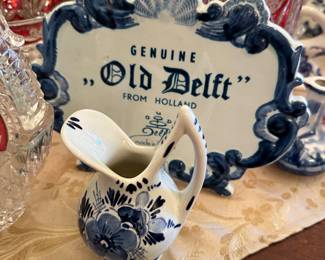 Delft blue and white, most is hand painted