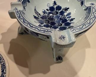 Delft blue and white, most is hand painted