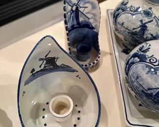 Delft blue and white, most is hand painted