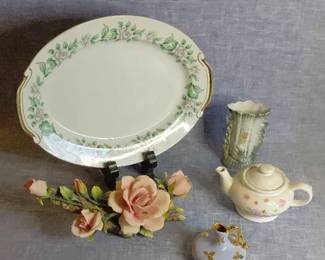 Vintage Floral Decor