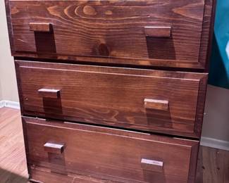 Mid Century Modern 3 Drawer Small Chest Of Drawers