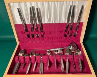 Oneida Community Venetia Stainless