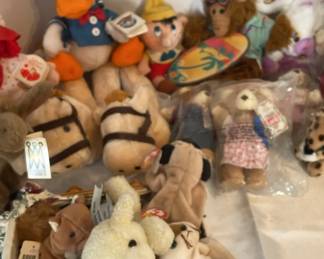 Beanie Babies, Wendys Collectibles, And More Vintage Stuff