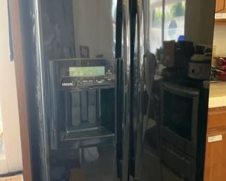 Whirlpool Refrigerator 