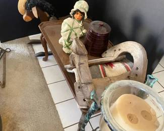 Cool Coffee Table And Delightfully Rustic Decor 