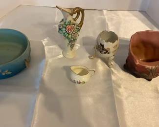 Roseville , Nippon , HM Pottery