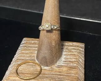 006 Two 14K Gold Rings #1