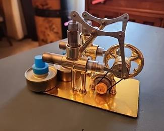 Balance  Sterling Engine Miniature 