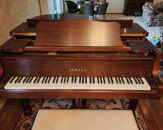 1979 Yamaha Grand Piano
G2 J 2848066