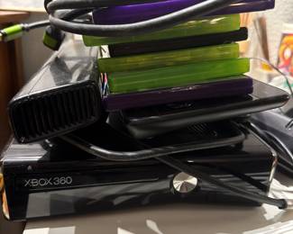 Xbox 360 with connect and games