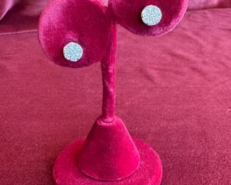 Lot#97 14k white gold cluster diamond posts 5/16” diameter screw back - no backs