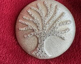 Lot#106 Now 95 - Was $125 sterling & diamond "Tree of Life" pendant necklace weight: 25 grams