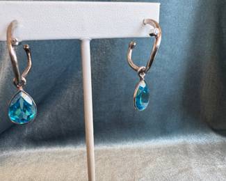 **New Item** Lot#133 $40 Sterling & faceted blue stone earrings