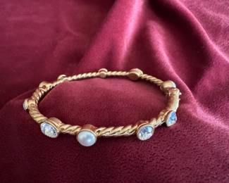 **New Item**Lot#129 $25 Brighton hinged bangle