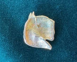 Lot#58 14k yellow gold dog pendant