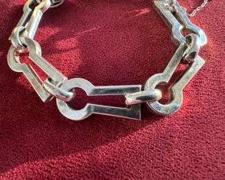 Lot#118 Now $300 - Was $400 Rare vintage Henkel Grosse sterling keyhole link bracelet weight: 46.8 grams