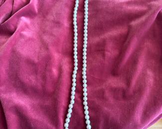 Lot#105 Now $95 - Was $125 sterling bead necklace 27" long weight: 50 grams