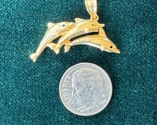 Lot#64 14k gold 3 dolphin pendant