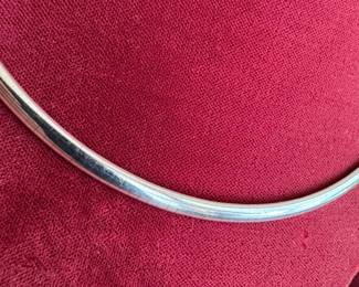 Lot#98 14k Italian white gold tubogas necklace