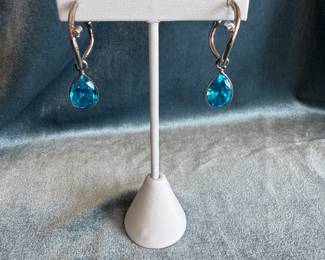 **New Item** Lot#133 $40 Sterling & faceted blue stone earrings