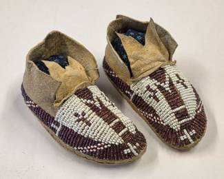 Cheyenne beaded childs moccasins