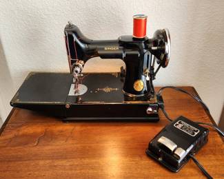 SINGER Featherweight