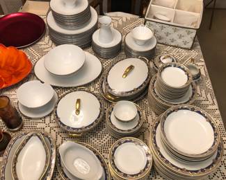 Two excellent china sets; Limoges & Rosenthal