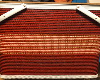 Really nice picnic basket; looks to be new old stock