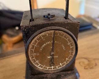 Universal Family Scale