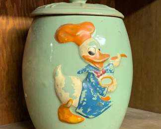Vintage 1930s Donald Duck cookie jar