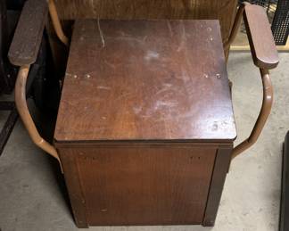 Camping port-o-potty. Following images show interior.