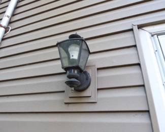 See prices & more info, copy & paste link below:
https://beforeudemo.com/sales-event/elmhurst-whole-house-demolition-sale/