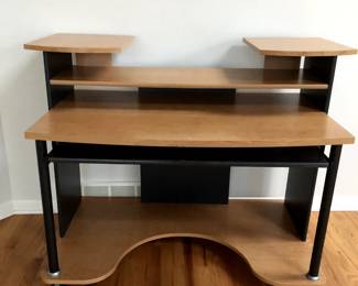 Rolling computer desk: 52"L x 40.5"H x 29"W