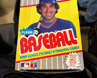 1989 Fleer Unopened Wax..Billy Ripken FF