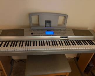 Yamaha GDX 500 keyboard