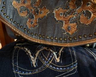 Ladies, vintage wrangler jeans
