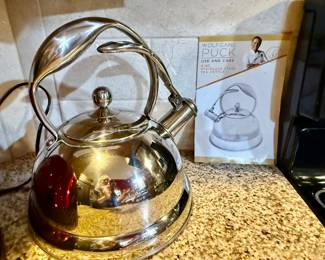 tea kettle