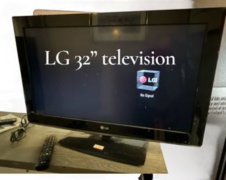 LG 32" television