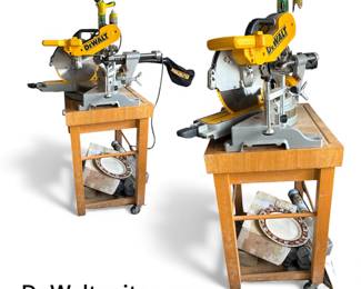 DeWalt Miter Saw - like NEW
