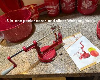 3 in one peeler, corer and slicer - Wolfgang puck