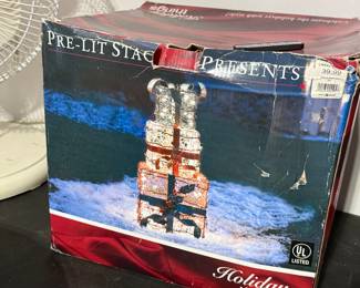 Pre-lit Christmas decor