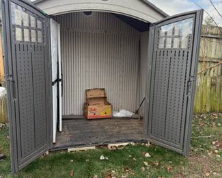 storage building 7'10" H  x 7'8" W x 4'8"D