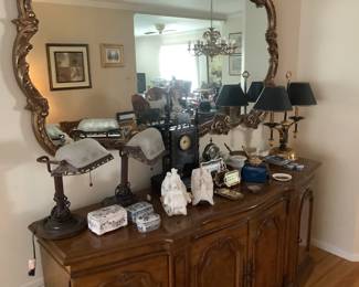 2 Clocks , matching lamps 