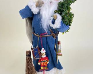 Byers' Choice Santa caroler with tree and toys